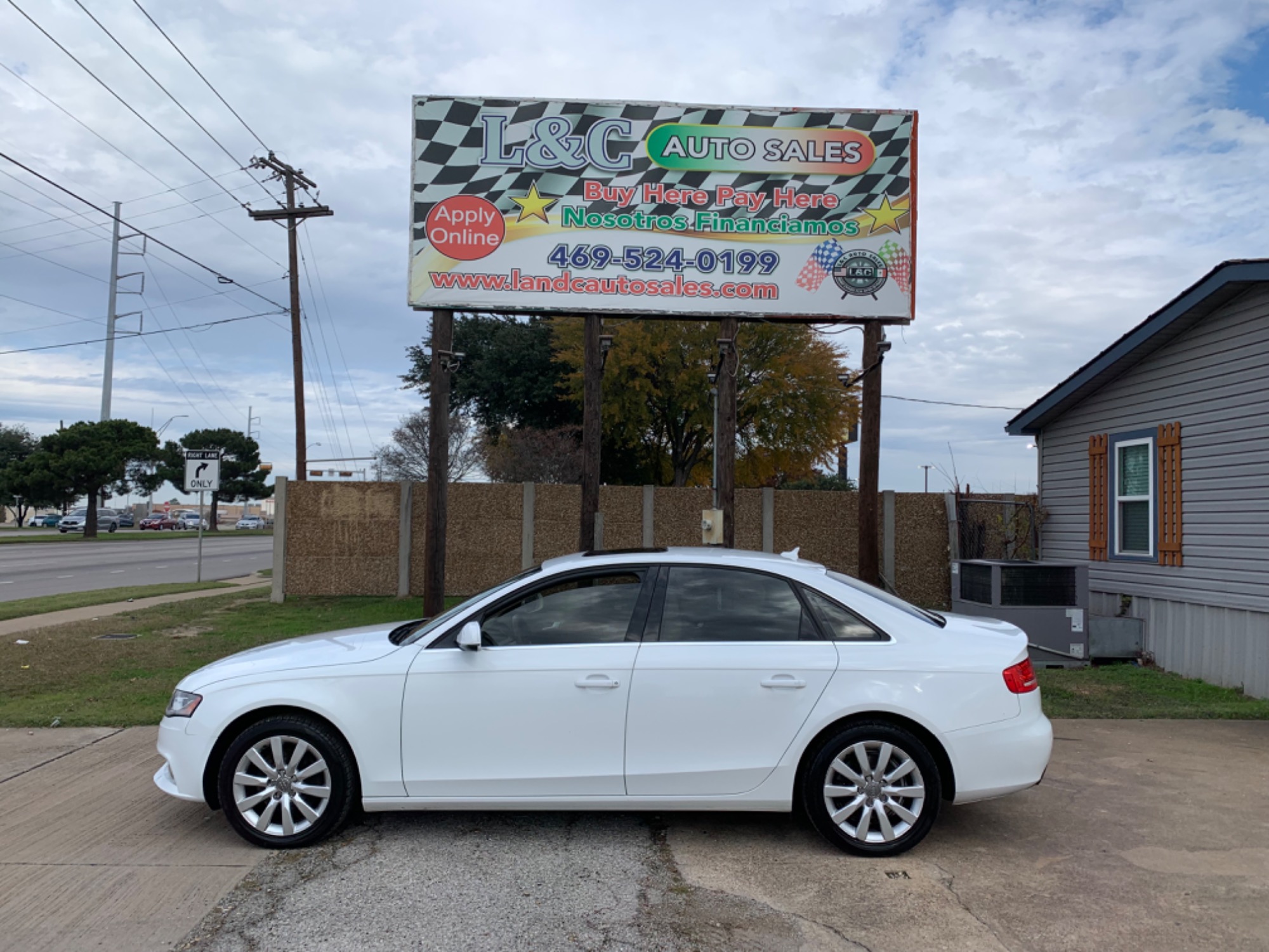 photo of 2010 Audi A4 2.0 T Sedan  